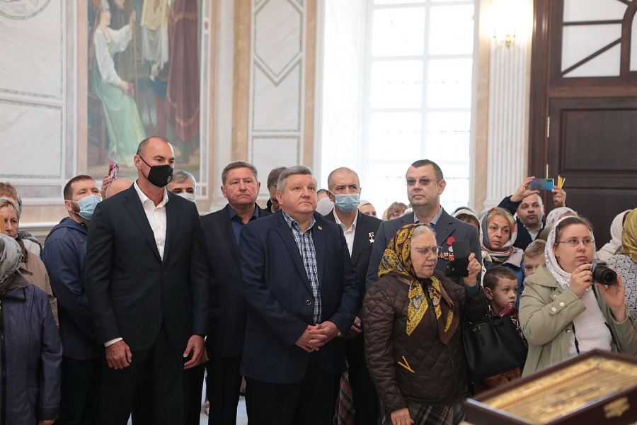 Великое освящение Казанского храма села Дединово