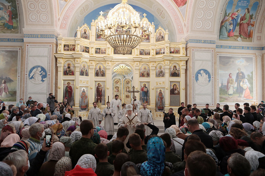 Великое освящение Казанского храма села Дединово