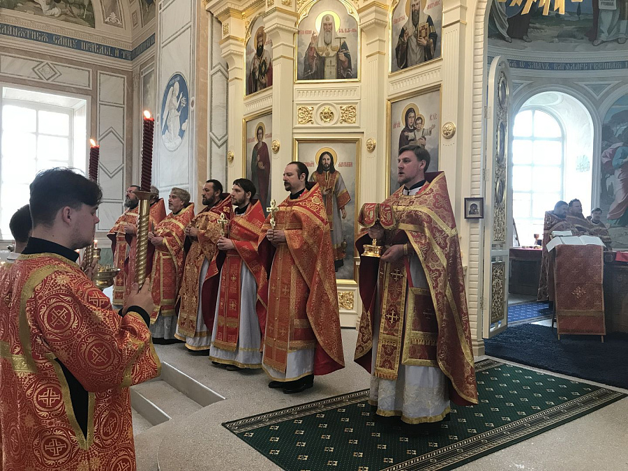 Пасхальное соборное богослужение духовенства 1-го и 2-го Луховицких благочиний