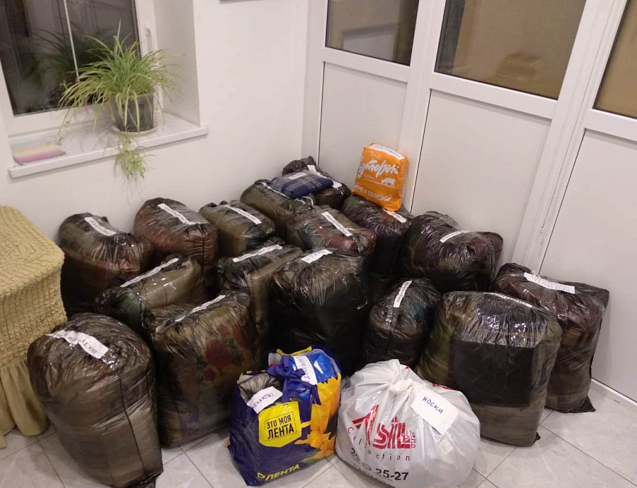 Сбор гуманитарной помощи православными волонтерами Дубны