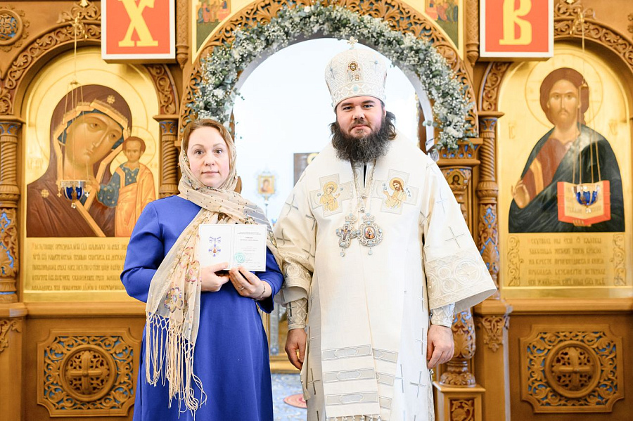 Епископ Фома совершил Божественную литургию в Казанском храме г. Долгопрудного