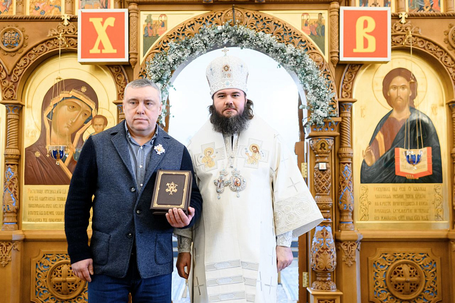Епископ Фома совершил Божественную литургию в Казанском храме г. Долгопрудного