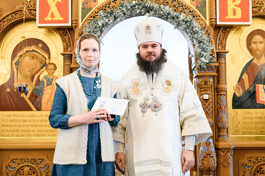 Епископ Фома совершил Божественную литургию в Казанском храме г. Долгопрудного