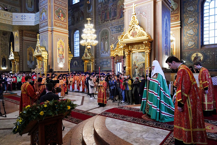 Митрополит Павел, архиереи и сонм духовенства Московской митрополии сослужили Святейшему Патриарху Кириллу за Божественной литургией в Николо-Угрешском монастыре