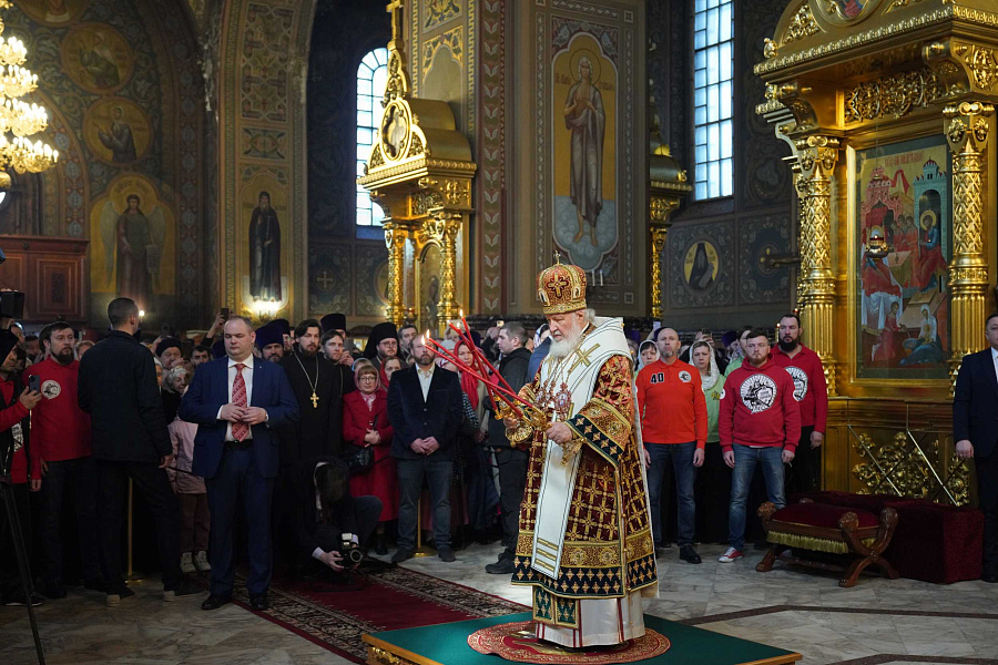 Митрополит Павел, архиереи и сонм духовенства Московской митрополии сослужили Святейшему Патриарху Кириллу за Божественной литургией в Николо-Угрешском монастыре