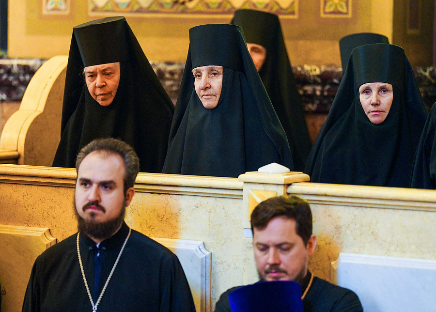 Митрополит Павел, архиереи и сонм духовенства Московской митрополии сослужили Святейшему Патриарху Кириллу за Божественной литургией в Николо-Угрешском монастыре