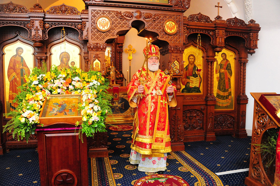 Престольный праздник в Патриаршем подворье храма святого апостола и евангелиста Иоанна Богослова под Вязом г. Москвы