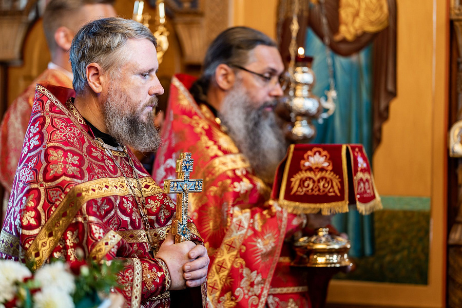 Престольный праздник храма Воскресения Словущего деревни Сертякино