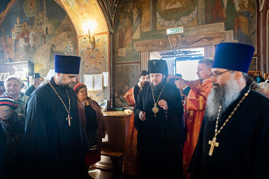 Престольный праздник храма Воскресения Словущего деревни Сертякино
