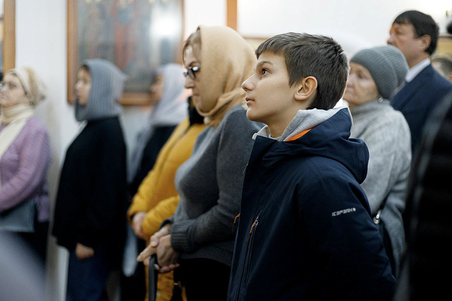 Епископ Кирилл принял участие в торжествах в честь 15-летия образования Долгопрудненского церковного округа
