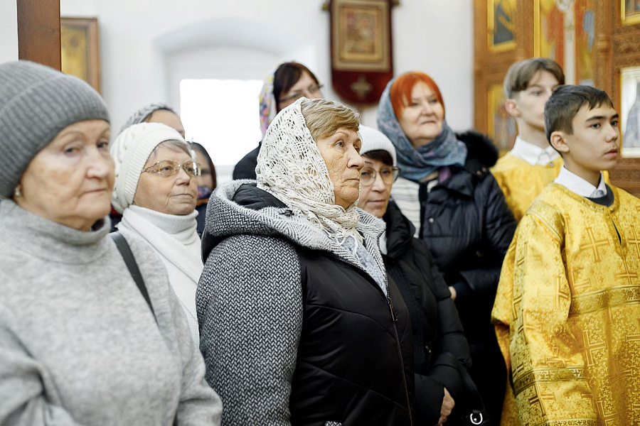 Епископ Кирилл принял участие в торжествах в честь 15-летия образования Долгопрудненского церковного округа