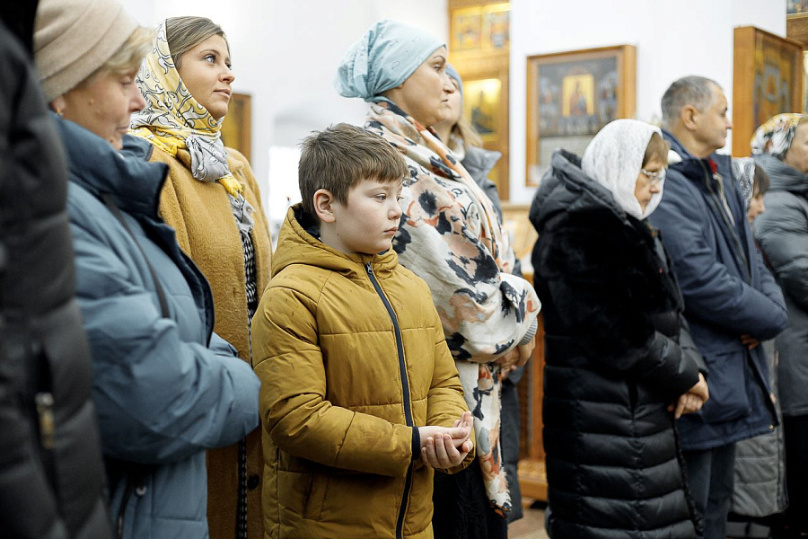 Епископ Кирилл принял участие в торжествах в честь 15-летия образования Долгопрудненского церковного округа