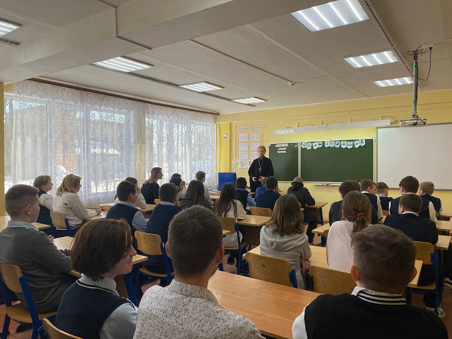 Уроки в Маливской и Сельниковской школах