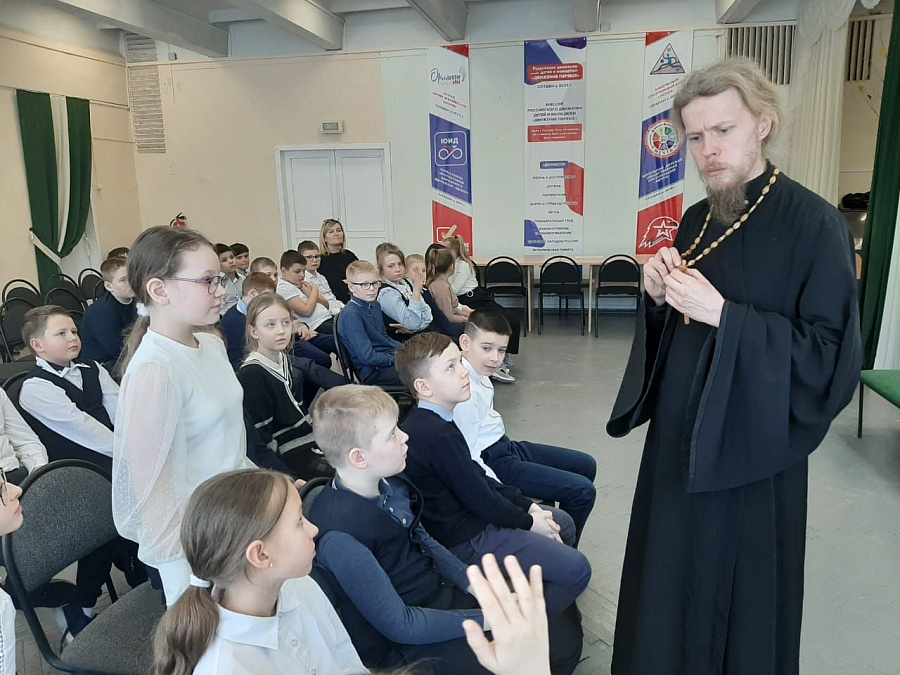 Уроки в Маливской и Сельниковской школах