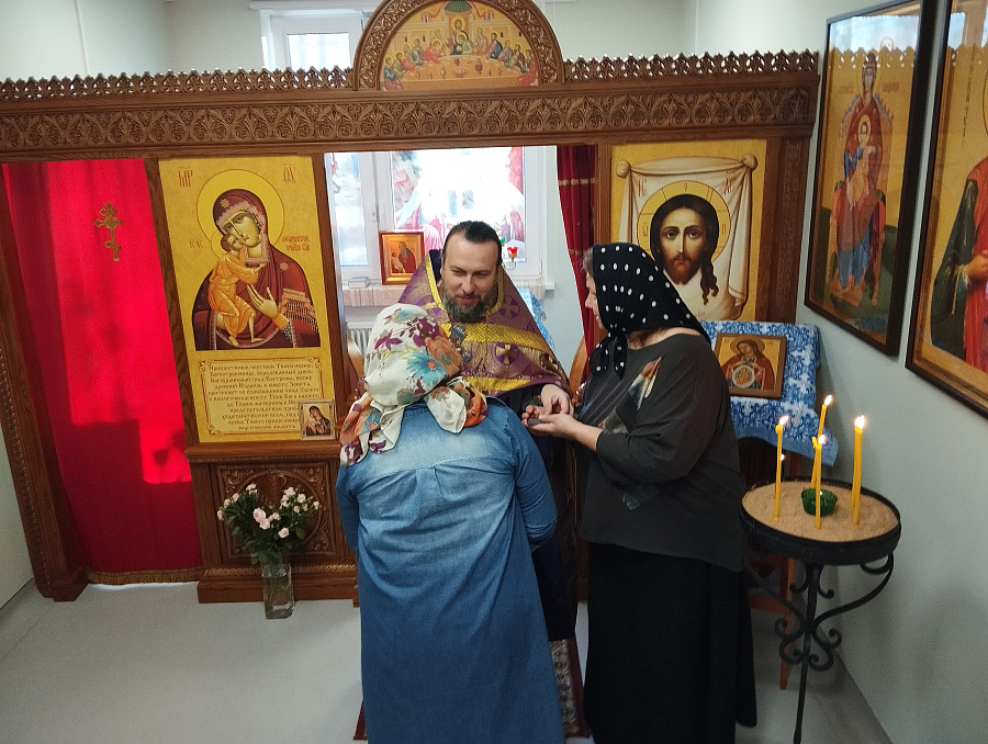 Престольный праздник в Феодоровском домовом храме при Коломенском Перинатальном центре