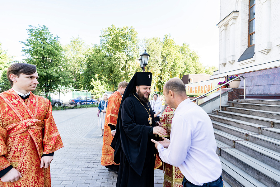 Архиерейское богослужение в Преображенском соборе города Люберцы
