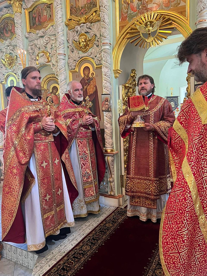 Освящение Богоявленского храма в п. Красный