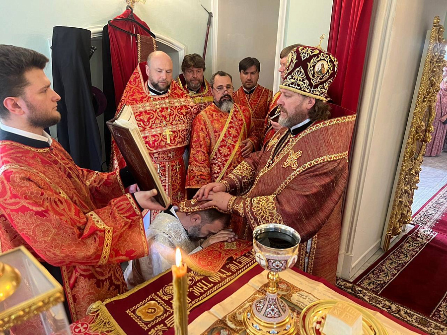 Освящение Богоявленского храма в п. Красный