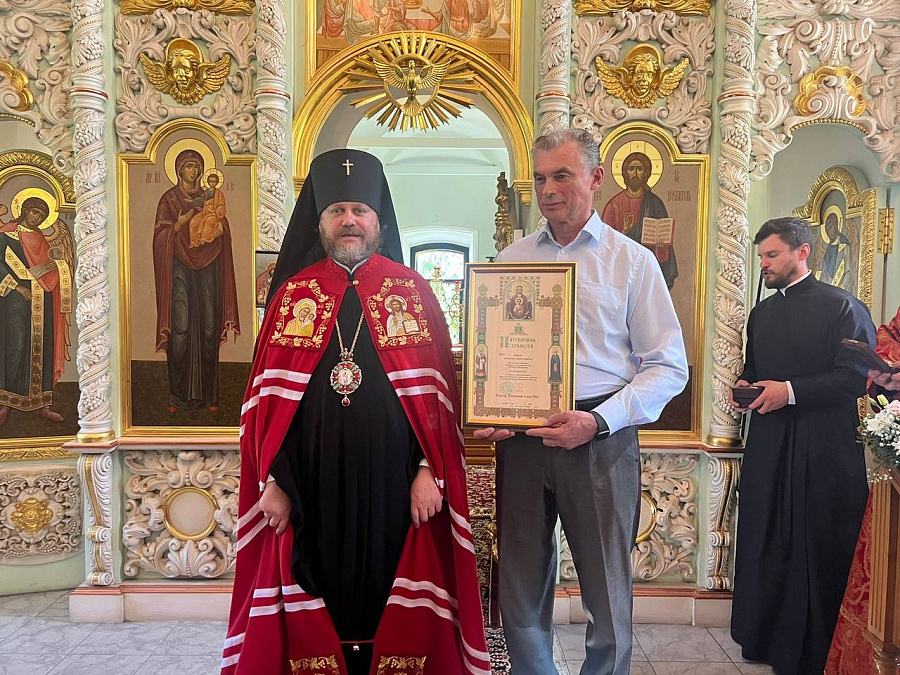 Освящение Богоявленского храма в п. Красный