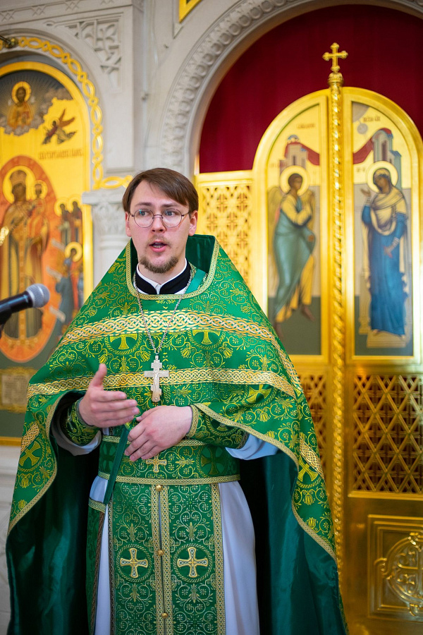 Митрополит Павел возглавил торжества по случаю окончания учебного года в Коломенской духовной семинарии