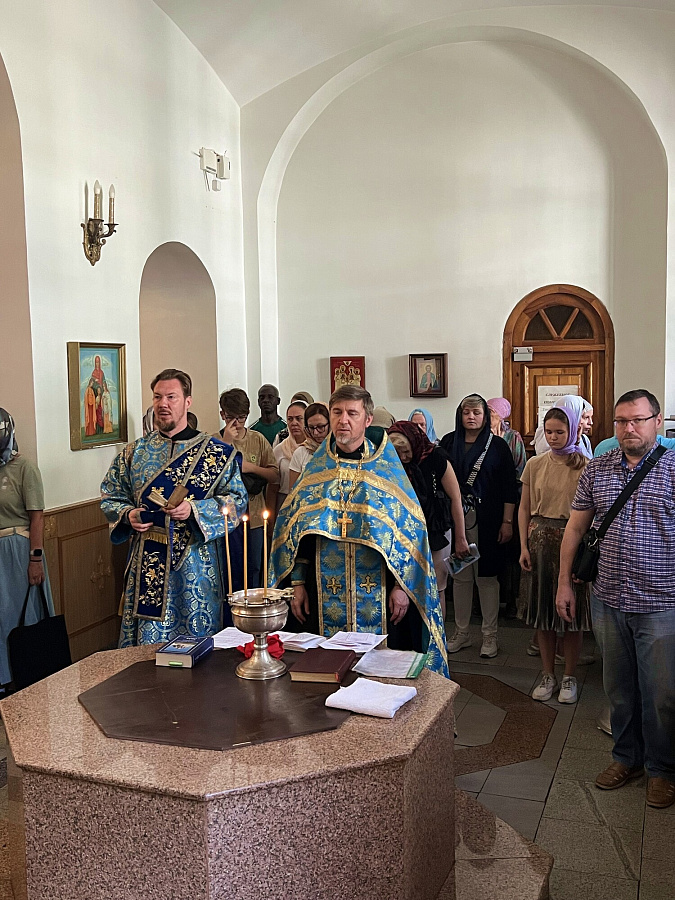 Молебны о сохранении творения Божия в Долгопрудном