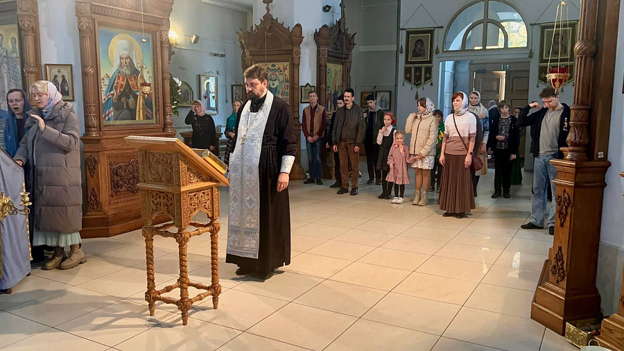 Молебен для участников ансамбля народного танца «ЮНОСТЬ» ДК г.Жуковский