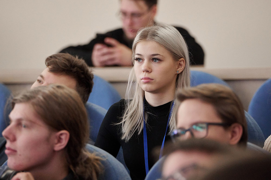 Митрополит Павел принял участие в Молодежном фестивале Коломенской епархии