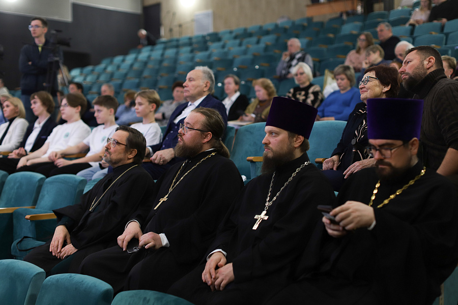 Награждение победителей VII регионального открытого творческого конкурса «Верное слово» в Реутове