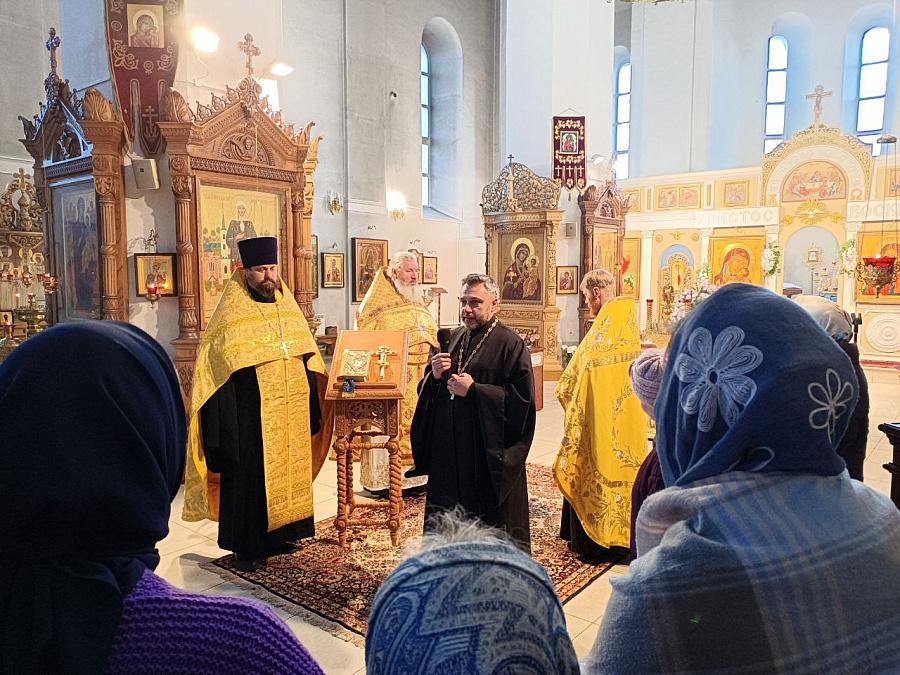 Встреча иконы с мощами равноапостольного Николая Японского в Спасо-Преображенском храме г. Жуковского