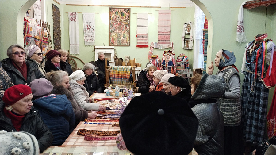 Члены общества инвалидов на приходе Пантелеимоновского храма г. Жуковского