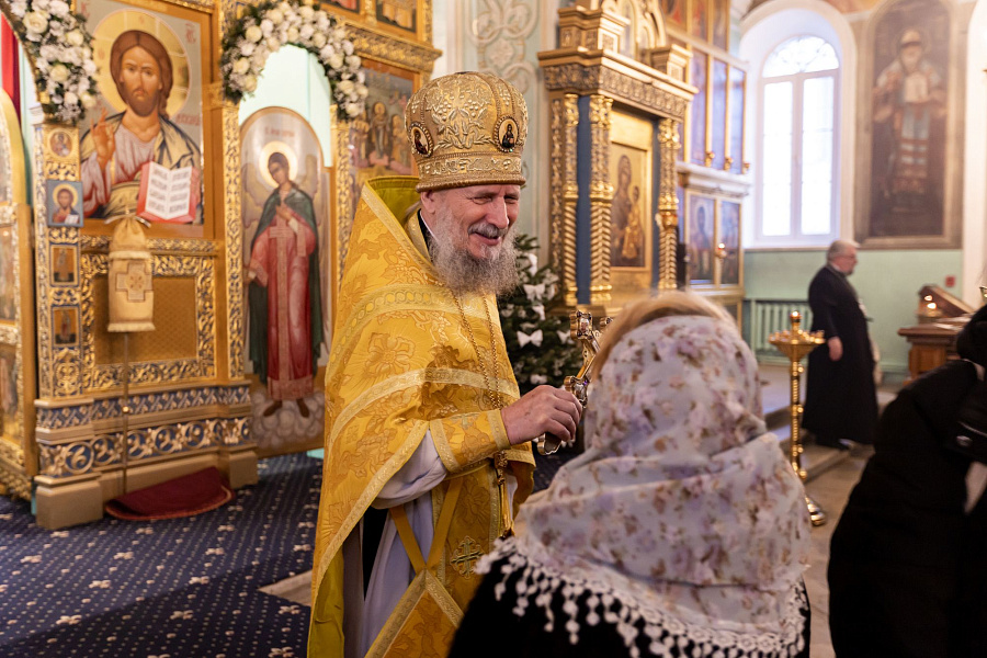 Божественная литургия во второй день праздника Рождества Христова в Коломне