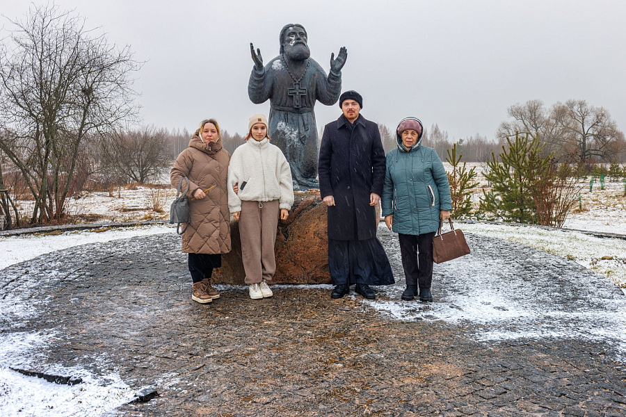 Паломническая поездка прихожан Иоанно-Богословского храма города Коломны в Годеново и к святыням Переславльской земли