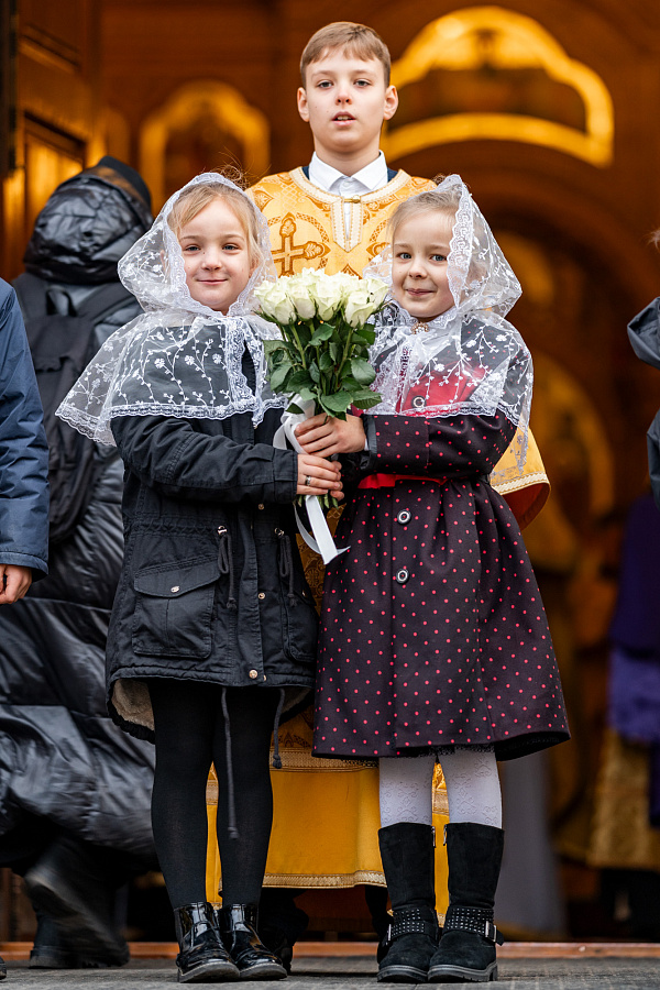 Архиерейское богослужение в Преображенском соборе города Люберцы