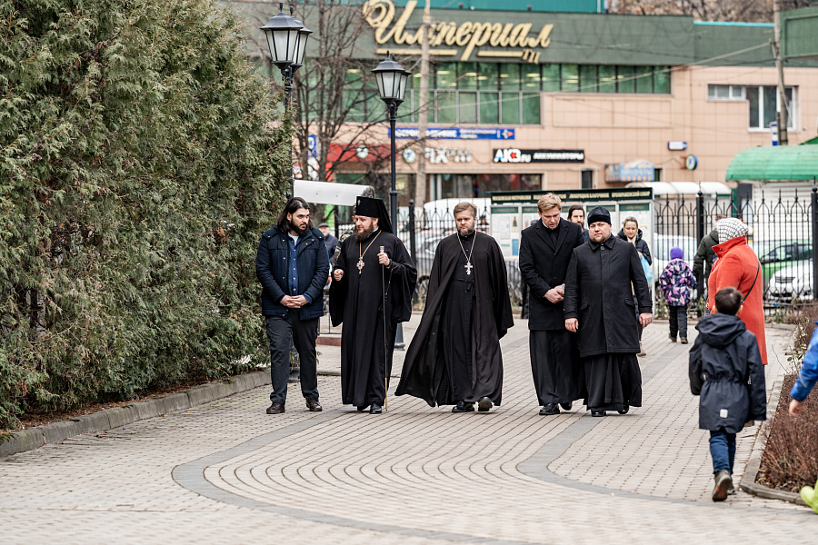 Архиерейское богослужение в Преображенском соборе города Люберцы