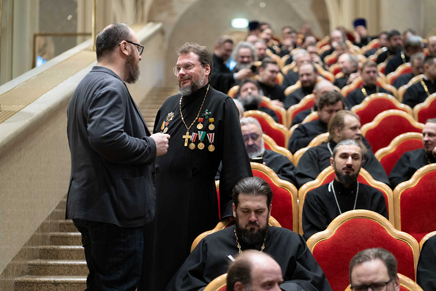 Святейший Патриарх Кирилл провёл общее собрание духовенства Московской митрополии