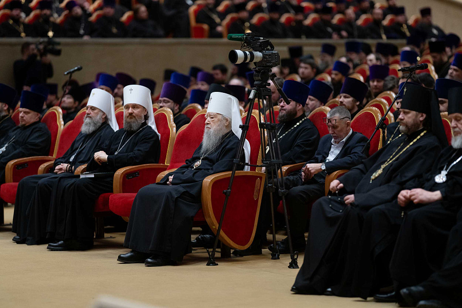 Святейший Патриарх Кирилл провёл общее собрание духовенства Московской митрополии