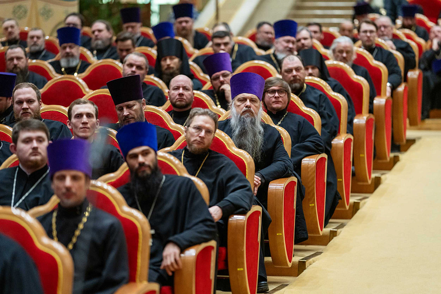 Святейший Патриарх Кирилл провёл общее собрание духовенства Московской митрополии