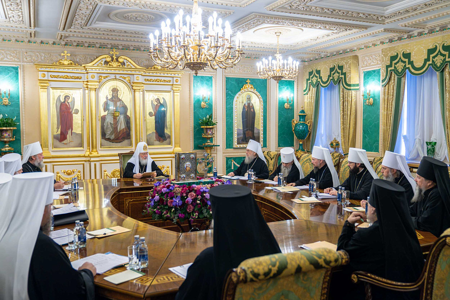 Святейший Патриарх Кирилл возглавил первое в 2025 году заседание Священного Синода