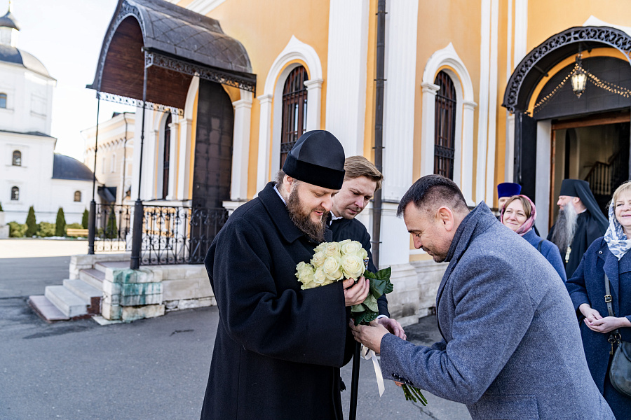 Архиерейское богослужение в Великий Понедельник в Вознесенской Давидовой пустыни