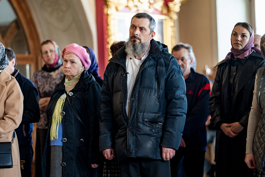 Архиерейское богослужение в Великий Понедельник в Вознесенской Давидовой пустыни
