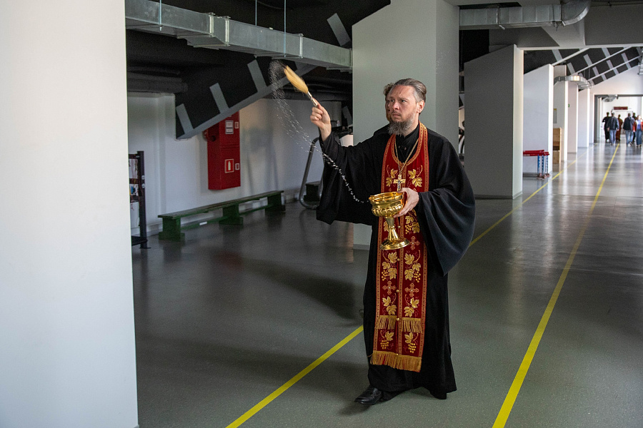 Освящение стадиона "Авангард" в Коломне