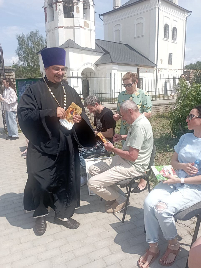 Миссионерская акция «Святая Троица – основание жизни» в Подольской епархии