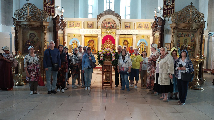 Участники «Активного долголетия» на Пантелеимоновском приходе города Жуковского в июне