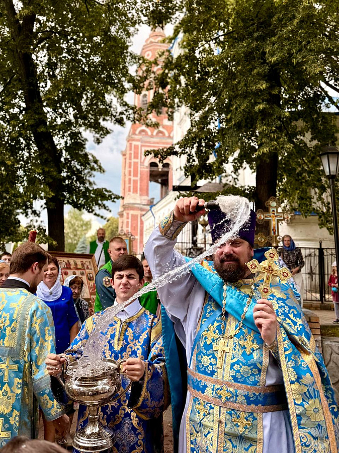 Престольный праздник Иерусалимской иконы Божией Матери в г. Бронницы