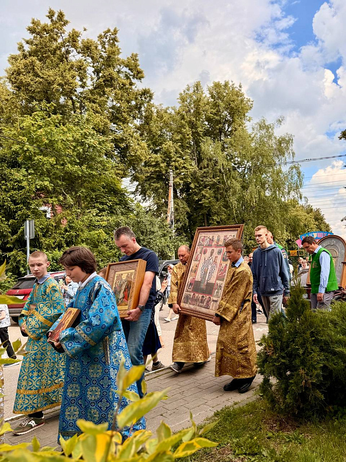 Престольный праздник Иерусалимской иконы Божией Матери в г. Бронницы