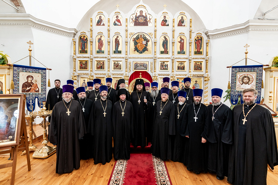 Архиерейское богослужение в Благовещенском храме посёлка Поливаново г.о. Подольск
