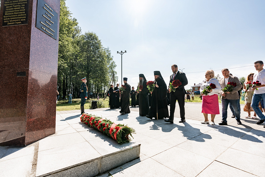 Архиепископ Подольский и Люберецкий Аксий принял участие в праздновании 453-й годовщины Молодинской битвы