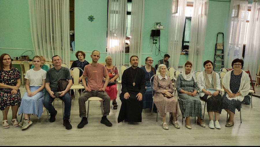 Просмотр документального фильма «Мумия» на Пантелеимоновском приходе города Жуковского