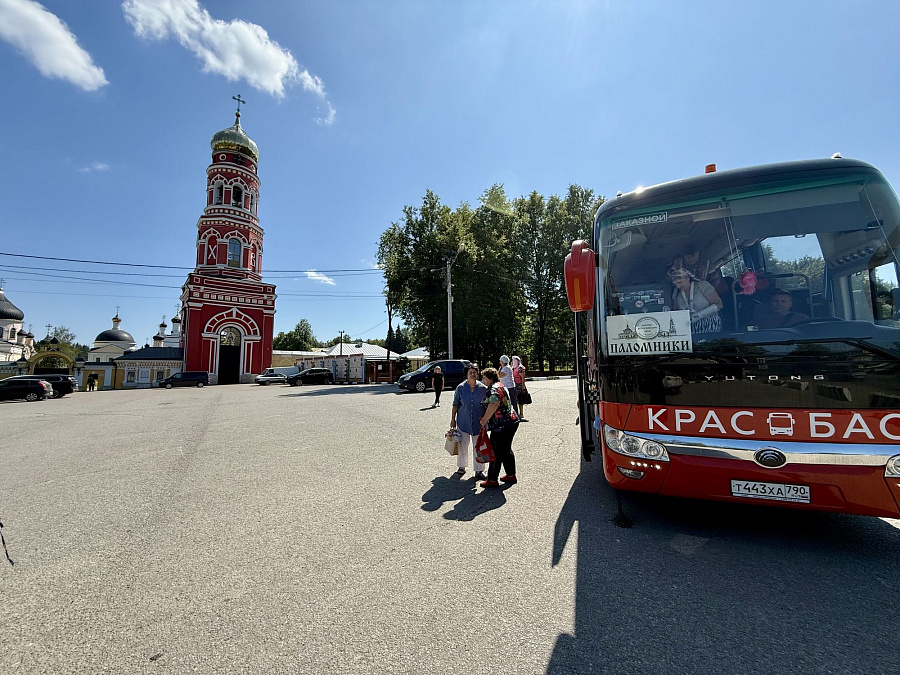 Паломническая поездка прихожан Иоанно-Богословского храма г. Коломна в Вознесенскую Давидову пустынь и на источник в с. Талеж