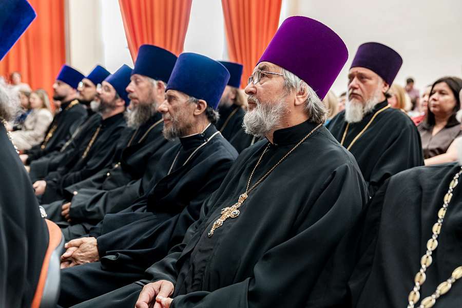 Августовская педагогическая конференция в гимназии имени Подольских курсантов мкрн. Климовск города Подольска